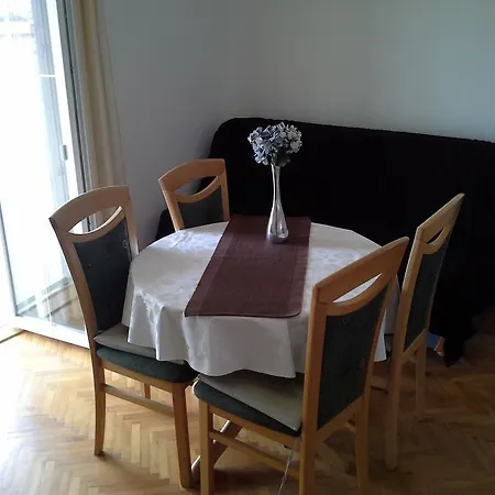 Apartment Neda *