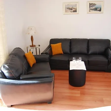 Apartment Neda Jezera